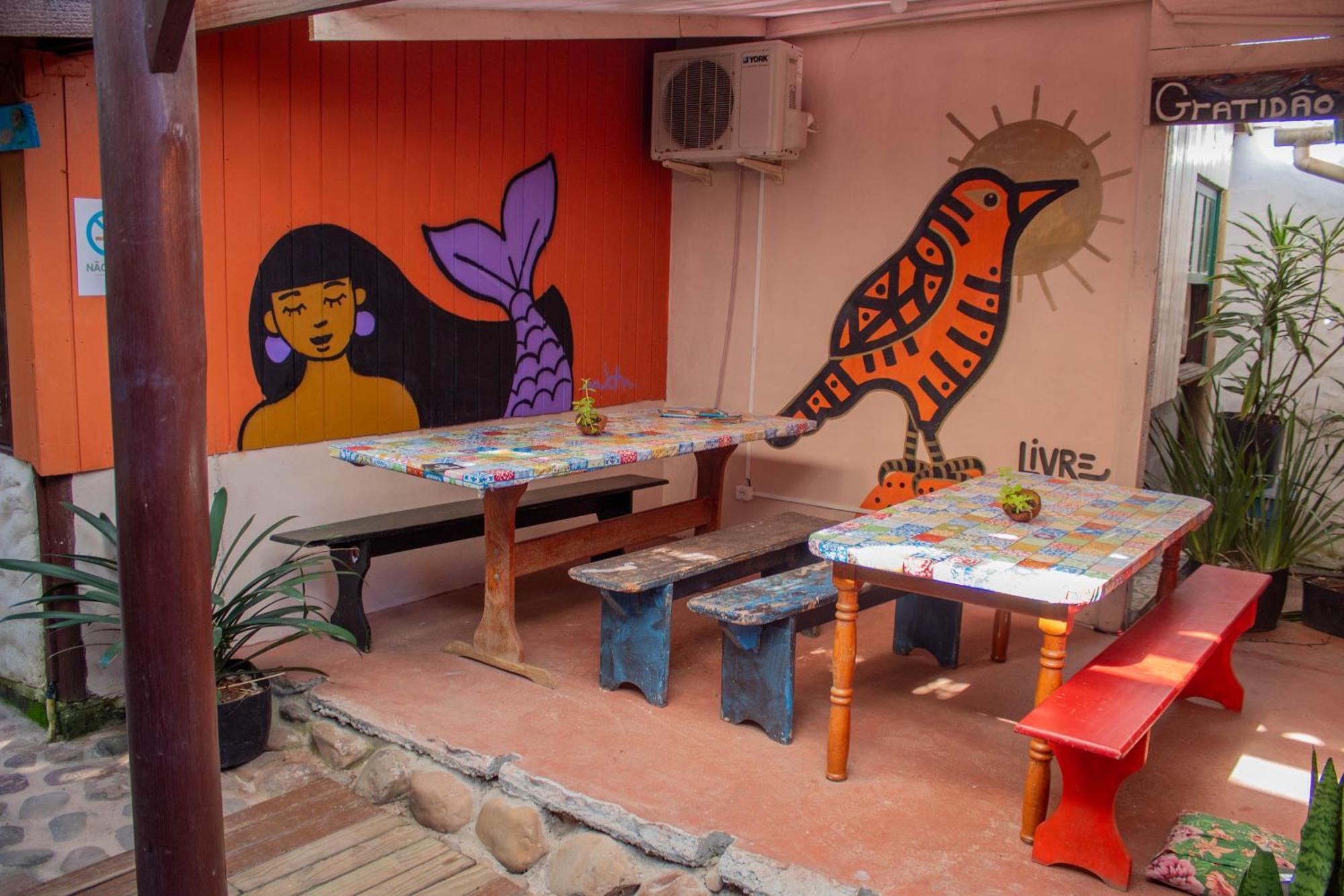 Hostel Antonio Pescador - Centro Da Guarda do Embaú Buitenkant foto